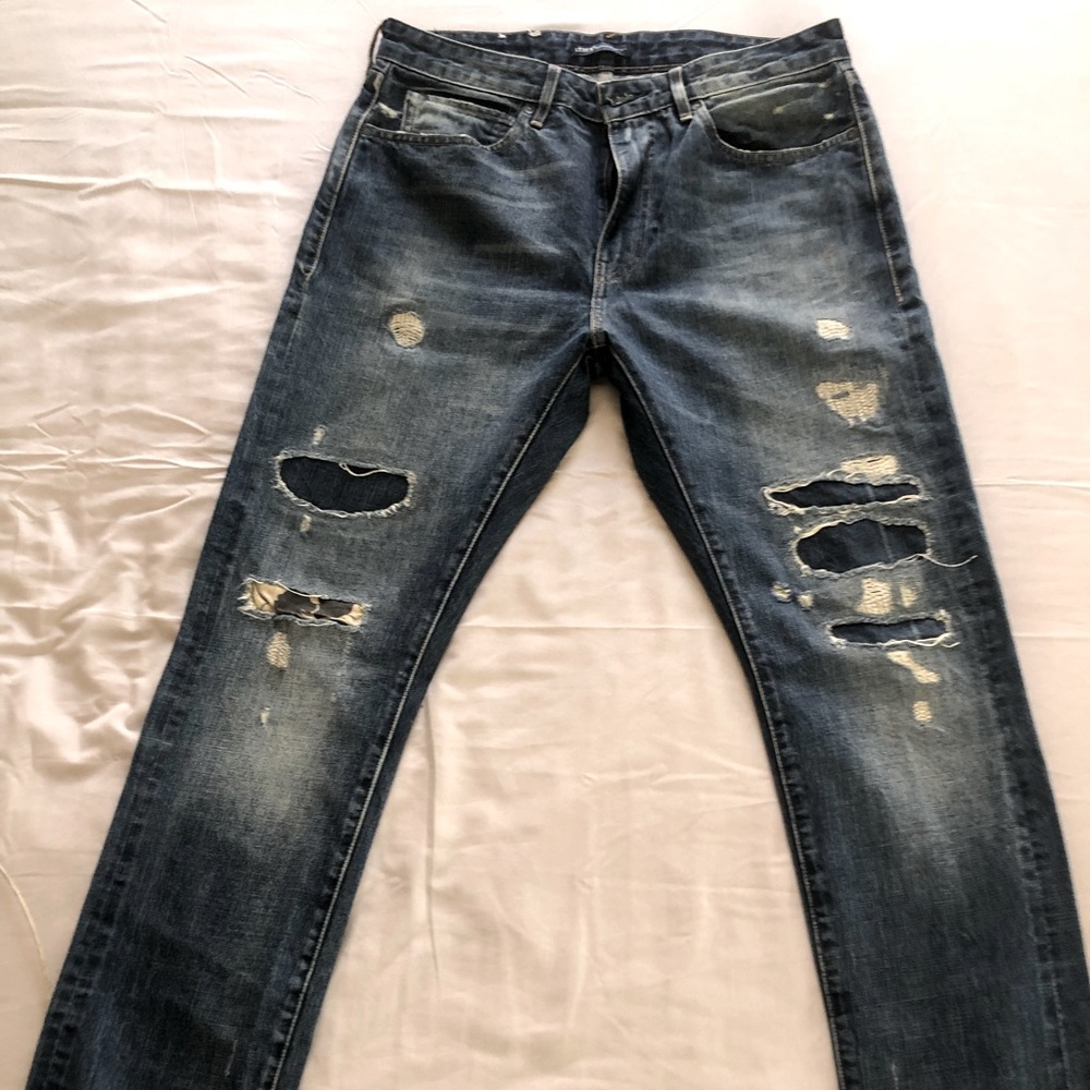 🔥Levi’s Made & Crafted Japanese Denim. Distressed an tapered slim fit jeans.